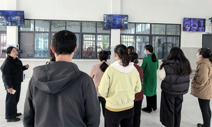 ����(y��u)���I(y��ng)�̭h(hu��n)���������^(q��)��ˮ�W(xu��)����͸���N�������L(zh��ng)�_���ջ��(d��ng)�o(j��)��(sh��)