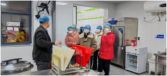 ����(y��u)���I�̭h(hu��n)�����S���F·С�W(xu��)�e�k���L�_���ջ��