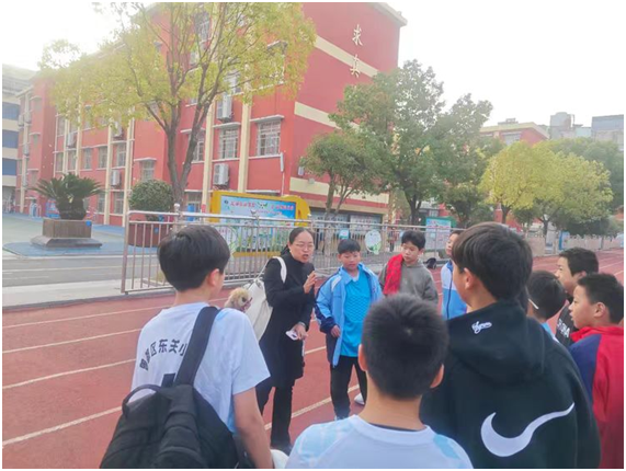 �����^(q��)�|�P(gu��n)С�W����@�^(q��)�ھŌ���С�W������(li��n)ِ��܊