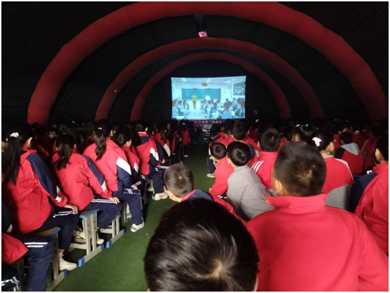 ����(y��u)���I�̭h(hu��n)���������^(q��)��(sh��)�(y��n)С�W(xu��)�M���W(xu��)���^���ۇ��Ӱ