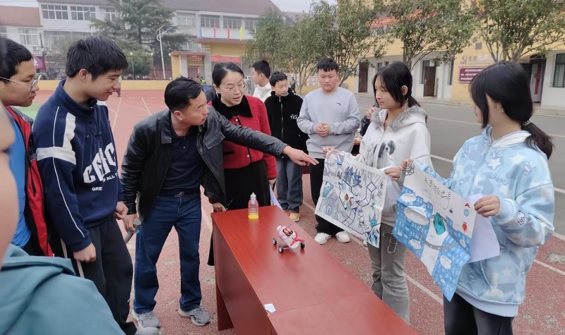 �S�h�f���(zh��n)�҈@�ЌW(xu��)�Ƽ���(ji��)��Ʒ���ۣ��W(xu��)���̎��R�l(f��)�����Ƅ�(chu��ng)��(sh��)�`չ�L(f��ng)��