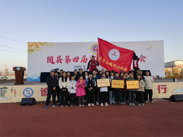 ��ɽ�(zh��n)�Z�S�h��С�W�\�ӕ��F�w���Ȫ���(chu��ng)�vʷ�ѿ�