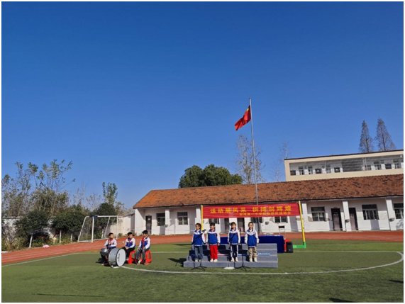 ����һС��У�^(q��)Ȥζ�\(y��n)��(d��ng)��(hu��)���g��(l��)��(j��ng)��  �������CУ�@