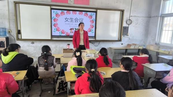 С���(zh��n)ϣ�����_(k��i)Ů���ഺ�ڽ���������(zhu��n)�}��(hu��)