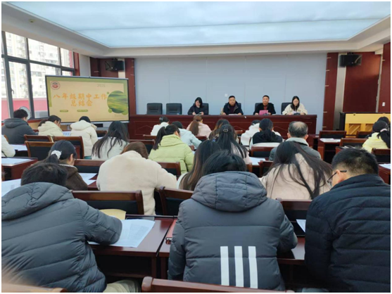 ����(y��u)���I(y��ng)�̭h(hu��n)������犳���(j��)�ЌW(xu��)���_(k��i)���й�����(f��)�P(p��n)��(hu��) �^���·���