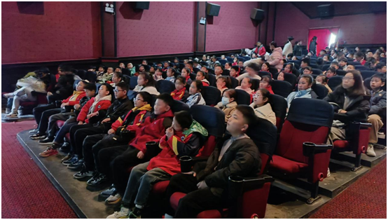 ����(y��u)���I(y��ng)�̭h(hu��n)�����|�P(gu��n)С�W(xu��)�_չ�ۇ�(gu��)�Ӱ�^Ӱ���(d��ng) ��ֲ����҇�(gu��)���