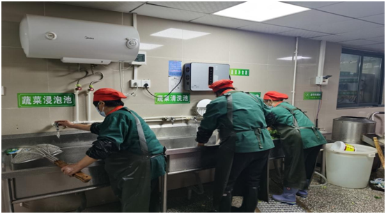 ����(y��u)���I(y��ng)�̭h(hu��n)�����ķ�W(xu��)У���꼉(j��)ʳ���_���ջ��(d��ng)�o(j��)��(sh��)