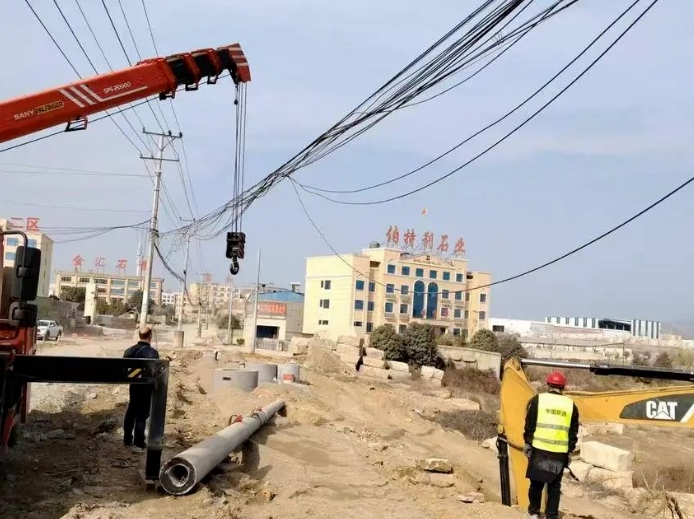 �h�����I(l��ng)������ �U·��һ�����������S���F���y���S�h��ɽ�(zh��n)�������M(j��n)��늗U·���ėU��һ���ĿҊ��Ч