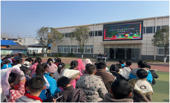 �ƿh�(zh��n)С�W(xu��)�ɹ��e�k�I(y��ng)�B(y��ng)�����c��ʳ����֪�R(sh��)�v��