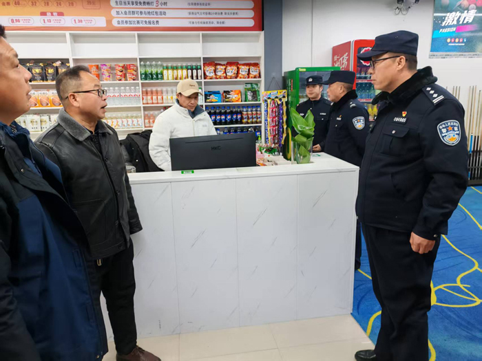 ����(zh��n)���ČW(xu��)У�����w�f(xi��)ͬ���ηŌW(xu��)��ȫ����