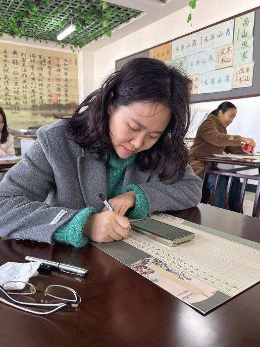 ����(y��u)���I(y��ng)�̭h(hu��n)�������Ӷ�С��(li��n)�w�e�k�̎�Ӳ�P��(sh��)����ِ