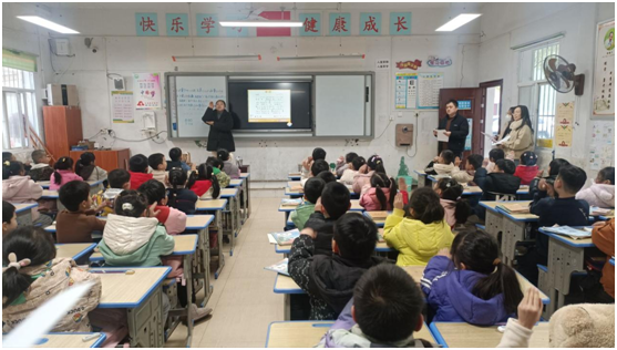 ����(y��u)���I�̭h(hu��n)�������ۘ�С�W(xu��)��ĩ�����n���u�r(ji��)��(c��)ӛ