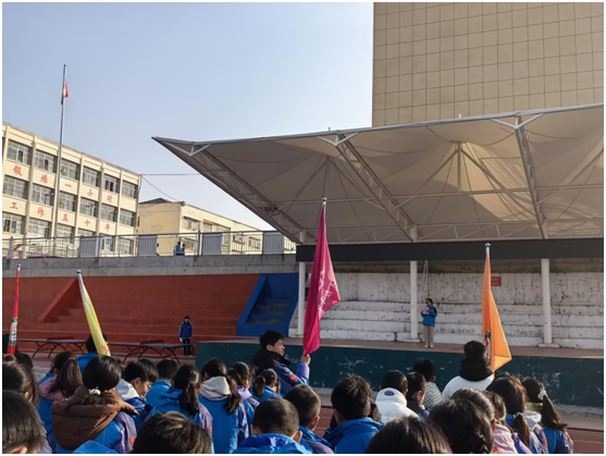 ����(zh��n)���ČW(xu��)У����У����ƽ����  ���ğ��ӳ����