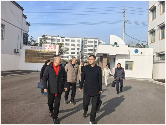 �S�h�����ֵ��L���(zh��n)���ČWУ�_չ��ȾC�Ͽ���