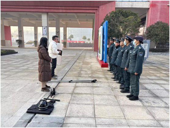 ����(y��u)���I(y��ng)�̭h(hu��n)������犳���(j��)�ЌW(xu��)�_(k��i)չУ�@��ȫ���}��Ӗ(x��n)�c��(y��ng)���ݾ���Ӗ(x��n)