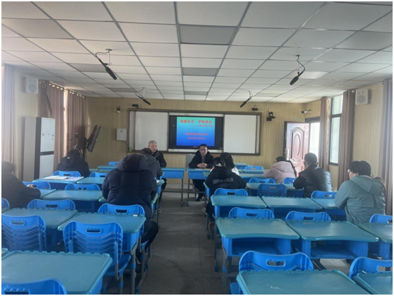 �f�����r(n��ng)�����ČWУ���_�̎����h