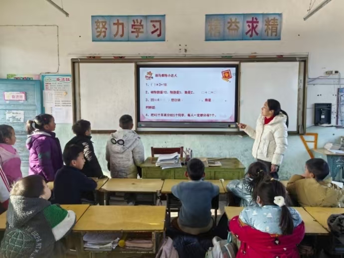 ����(zh��n)��С�W�_չһ�����꼉�W�I(y��)�|(zh��)���O(ji��n)�y���