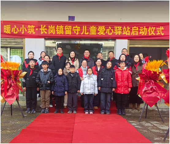 �L(zh��ng)���(zh��n)��ů��С�������؃�ͯ��(��i)���Aվ������(d��ng)