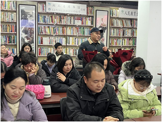 ��ɽ�(zh��n)��һ�ЌW(xu��)�e���ԡ��¾��Ӊ������ߡ������}�Ľ̎��s�˃xʽ