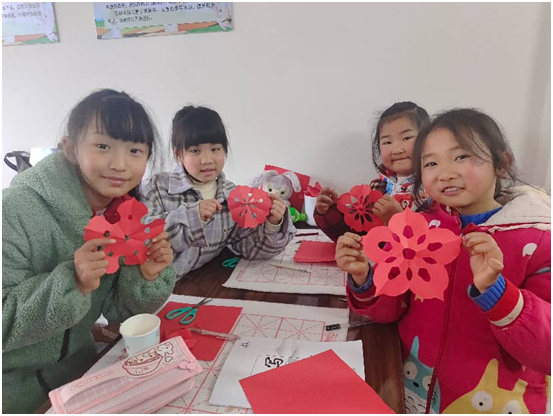 �L(zh��ng)���(zh��n)���ČW(xu��)У��ů��С�������ِ�(��i)���йܰ���ζ��