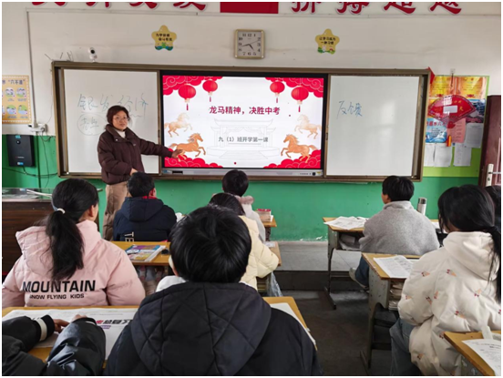 �S�h�ݵ��(zh��n)���ČW(xu��)У���Ϻ��_�W(xu��)��һ�n �P(y��ng)����������