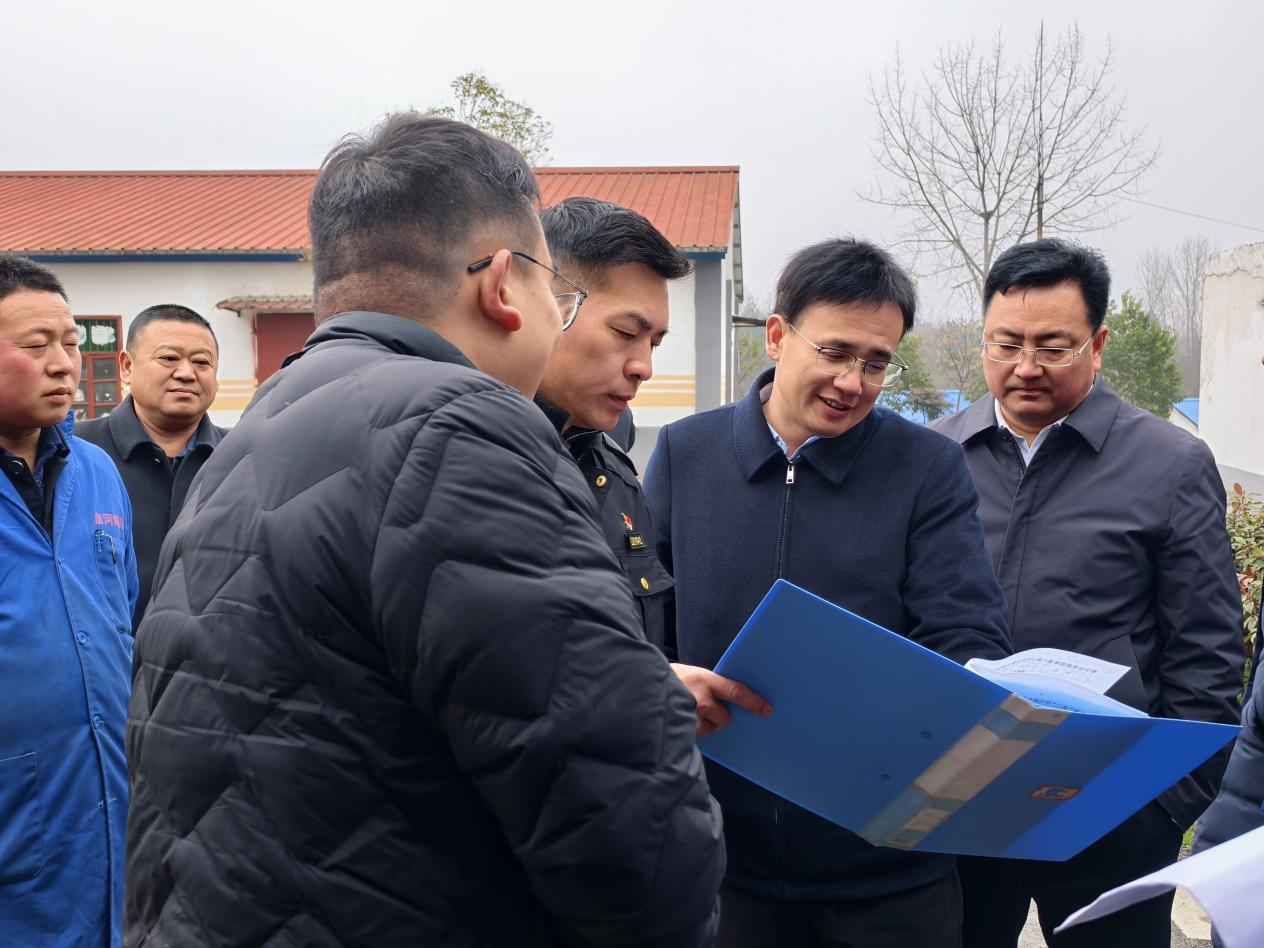 �����_չ���������(xi��ng)��(zh��)���Є�(d��ng)  ���Ρ��ɕ�(hu��)�����g��ȫ����