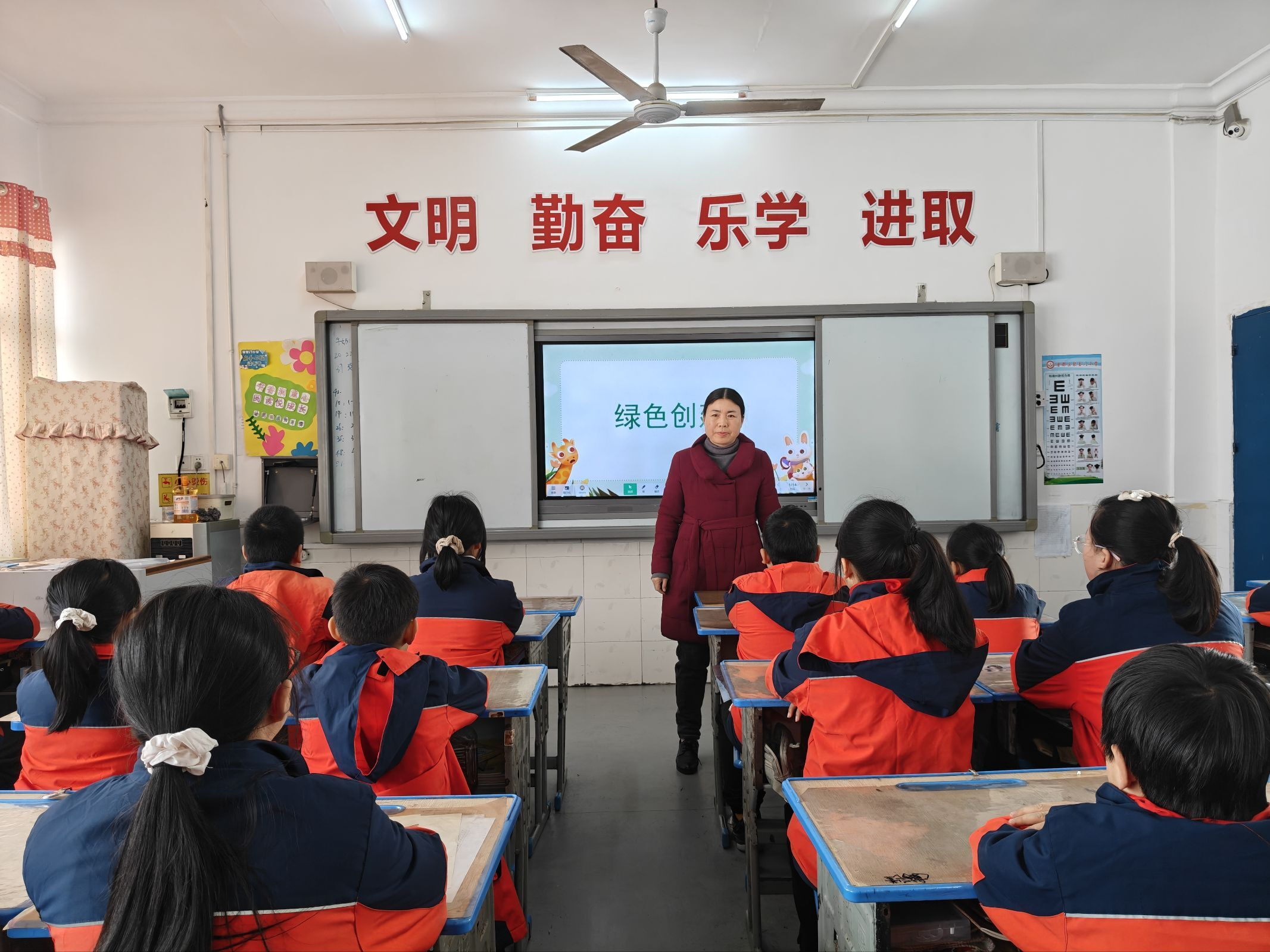 ����(y��u)���I�̭h(hu��n)�����ۿ��TС�W�_չ���Gɫ��(chu��ng)����ϵ�л��