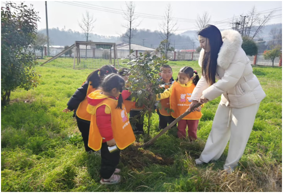 �����(zh��n)�����׃��@�_(k��i)չֲ��(sh��)��(ji��)���}���(d��ng)