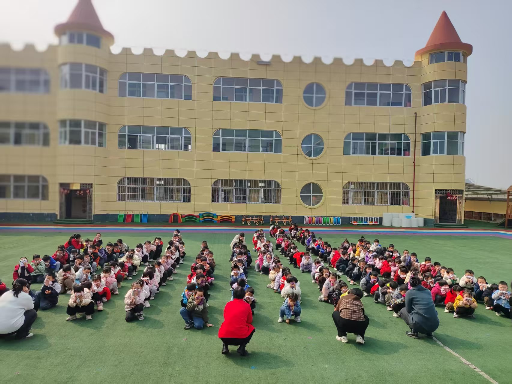 �f���������׃��@�_չ������(y��ng)����ɢ�ݾ�